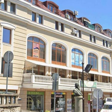 Victoria Hotel Rooms & Victoria Apartment Wielkie Tyrnowo Zewnętrze zdjęcie